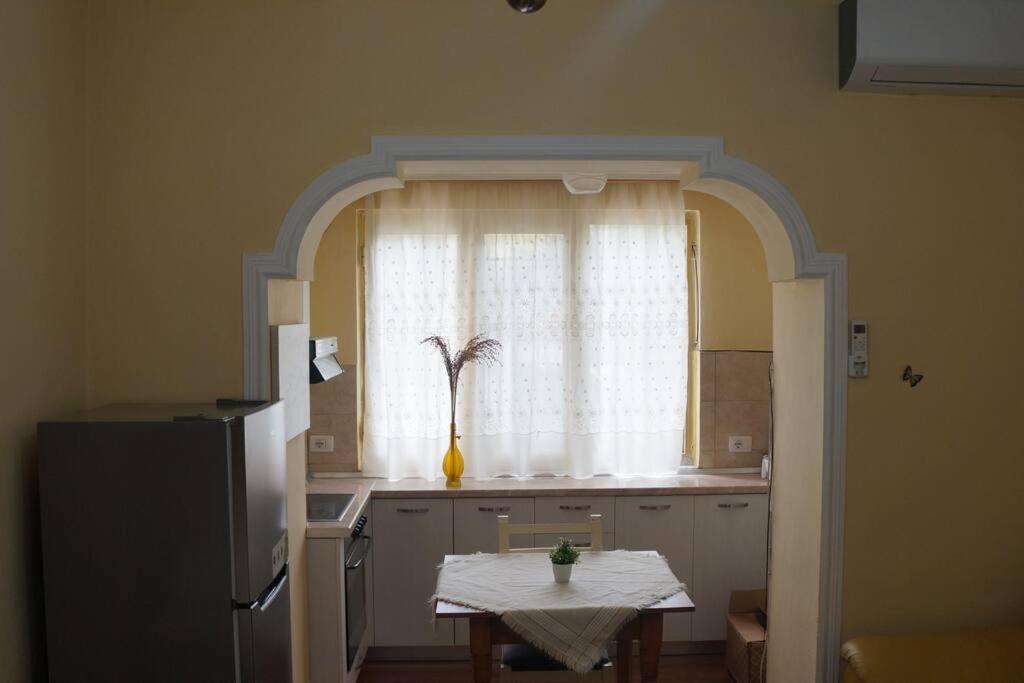 Alle'S M Shyri Studio Apartment Tiran Dış mekan fotoğraf