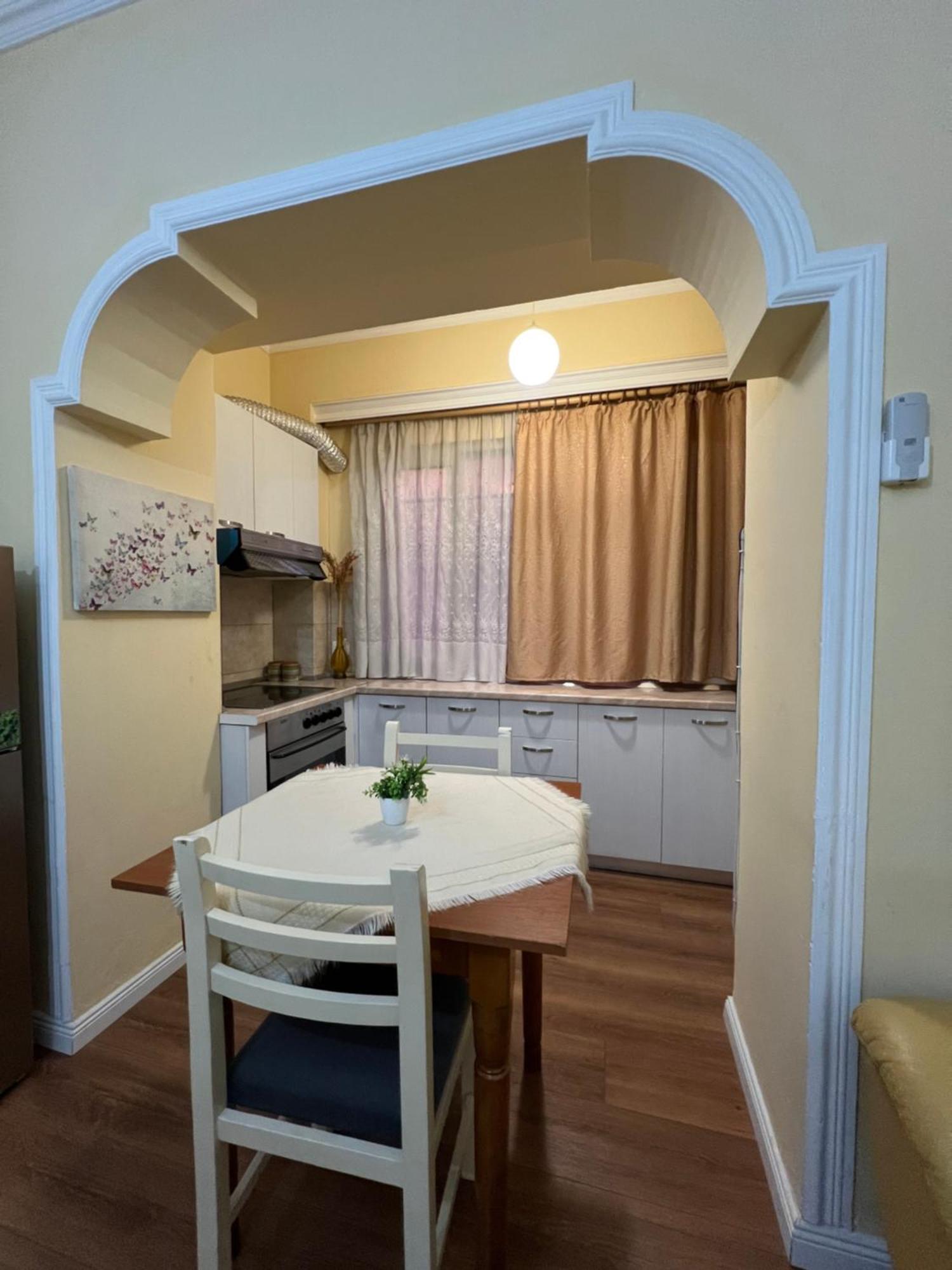 Alle'S M Shyri Studio Apartment Tiran Dış mekan fotoğraf